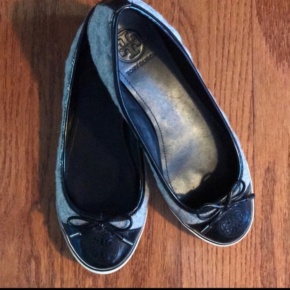 Tory Burch Grey And Black Slip-on Sneakers